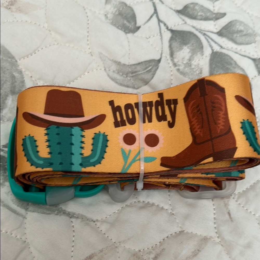 Howdy Cactus and Boots Luggage Strap